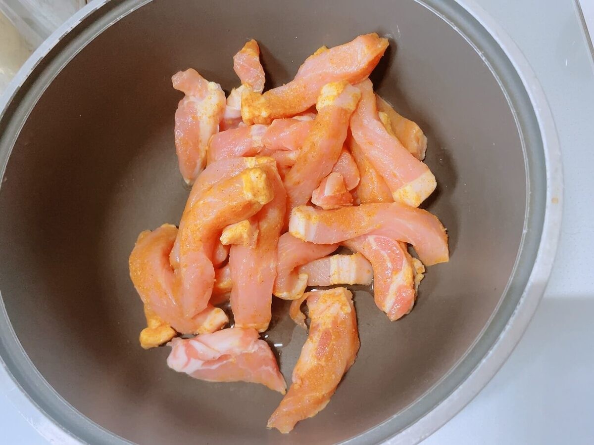 豚肉のヨーグルト煮込み