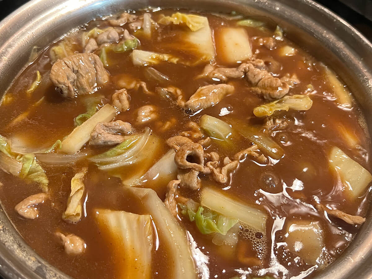 スパイシー丸山さん「白菜と豚肉の中華風カレー」のレシピ