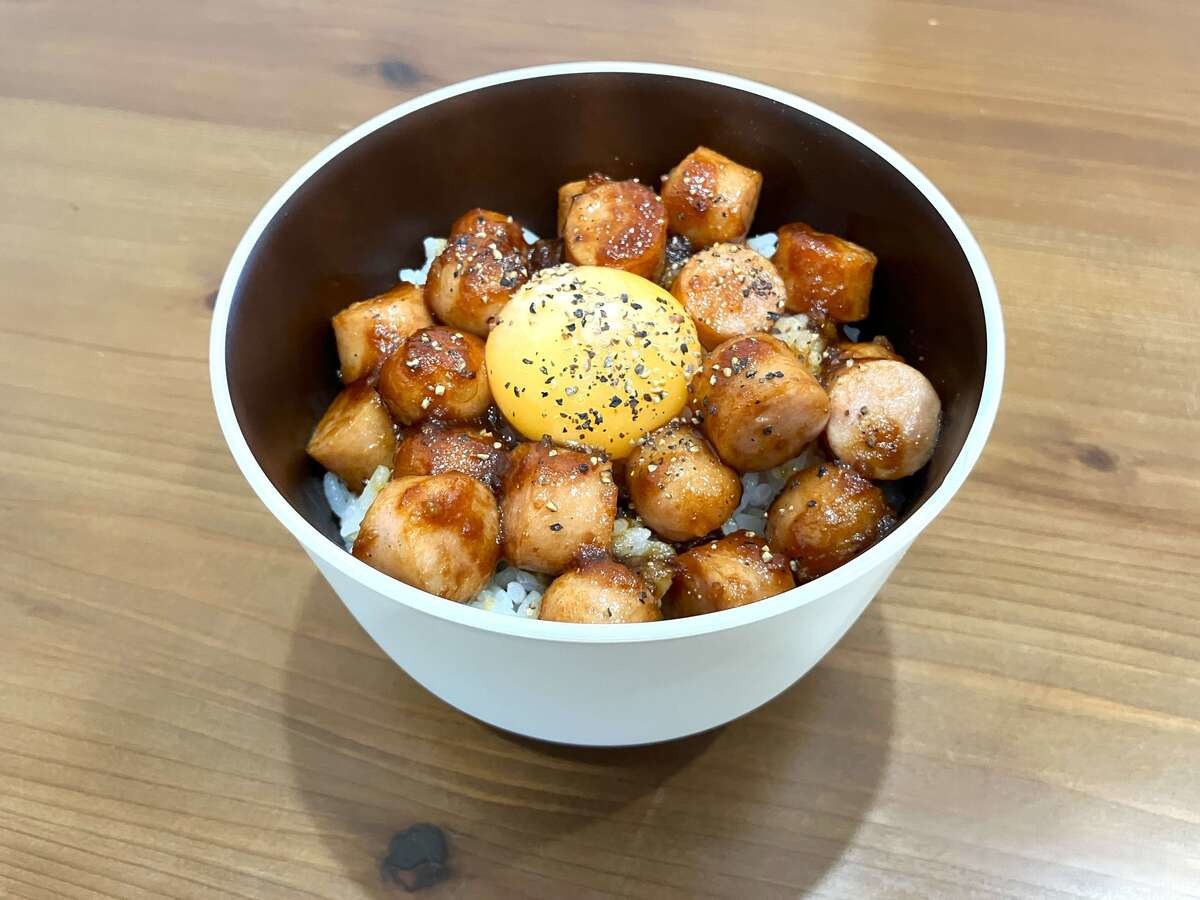 エバラ「黄金ウインナー丼」のレシピ