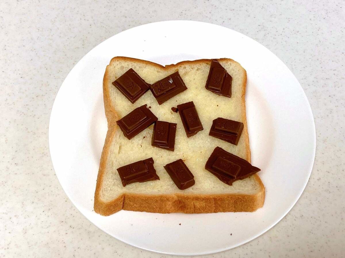 目黒蓮さん「チョコレートトースト」のレシピ
