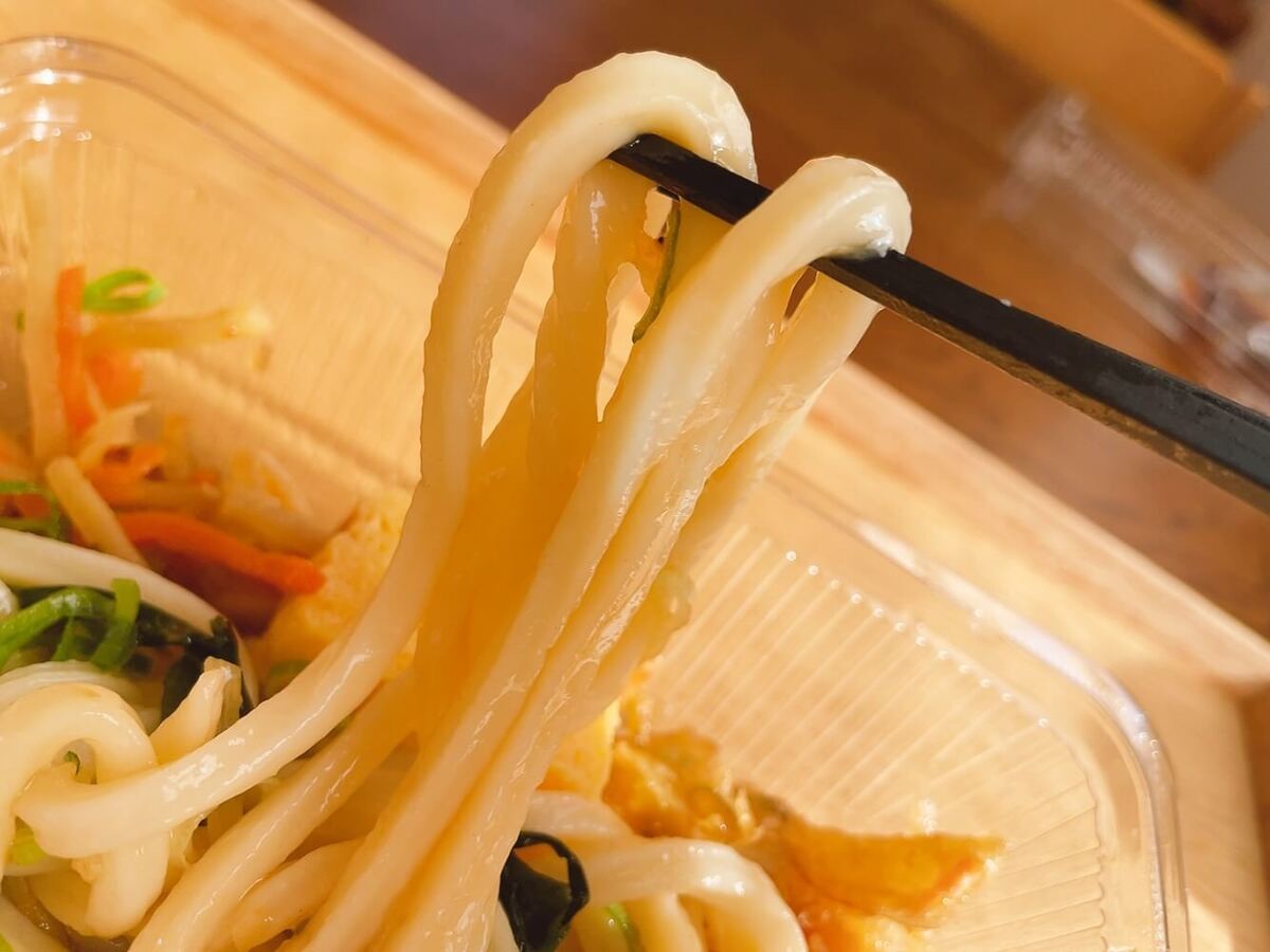 丸亀製麵のテイクアウト「うどん弁当」