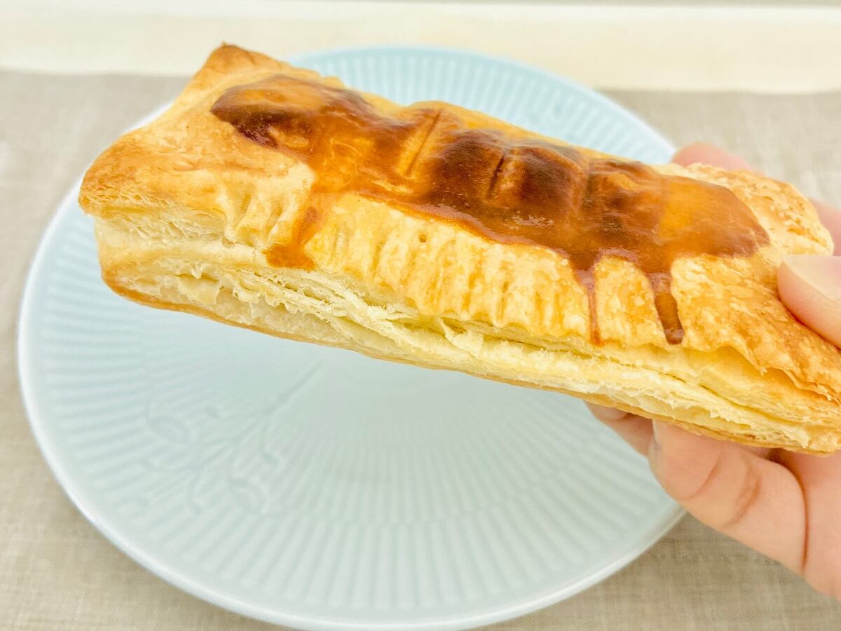 目黒蓮さん「チョコバナナ餅パイ」