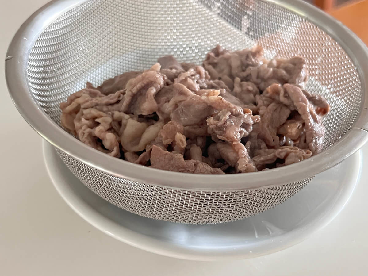 鳥羽周作さん「激うまハヤシライス」のレシピ