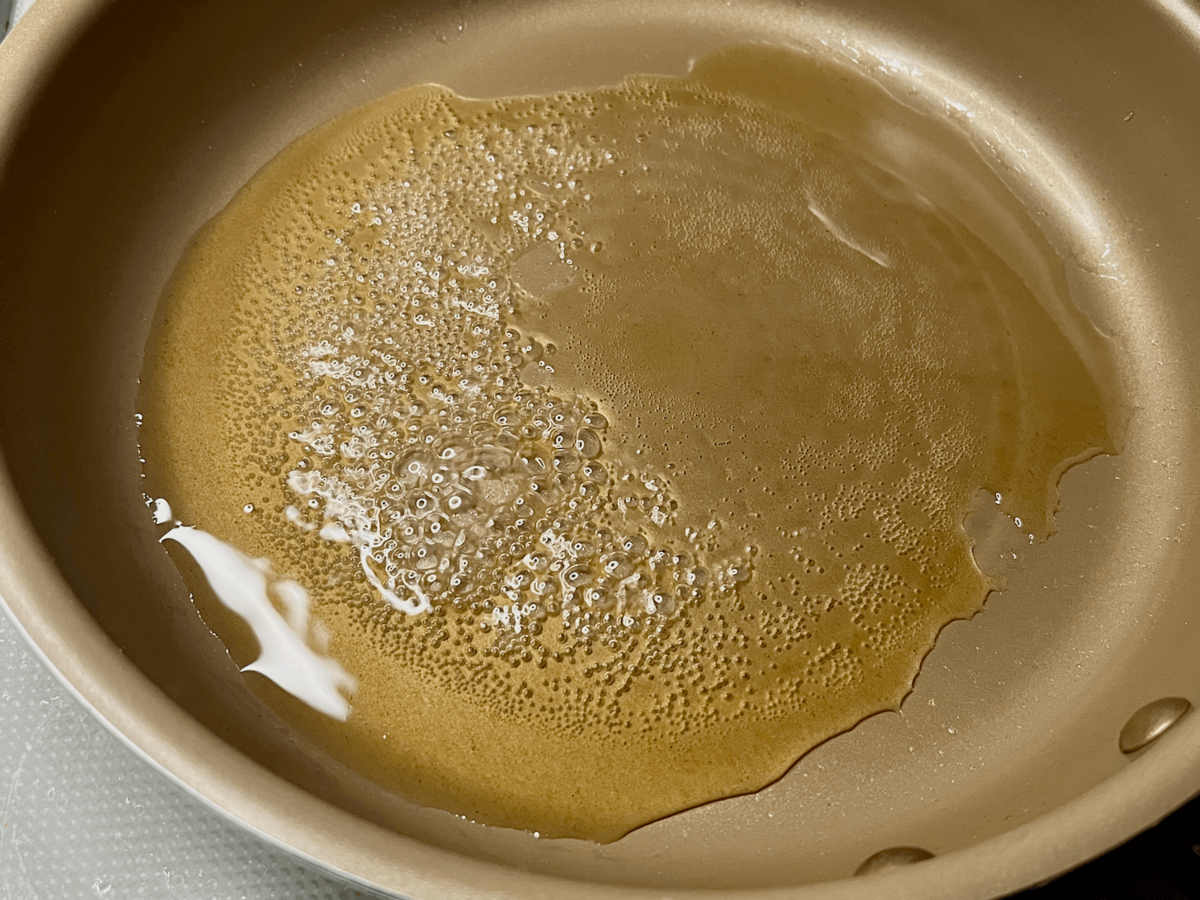 イチカツ料理チャンネル「明太釜玉うどん」風レシピ