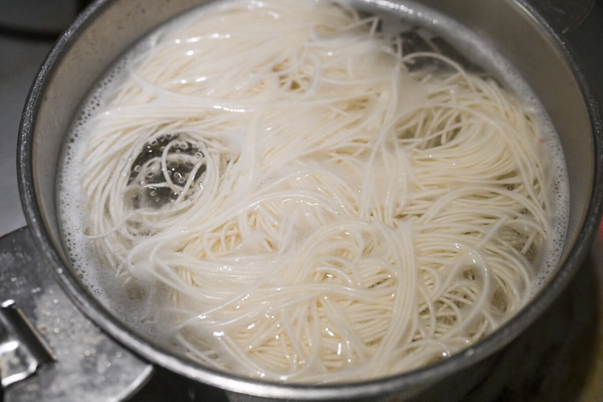 ピリ辛油そば風そうめん