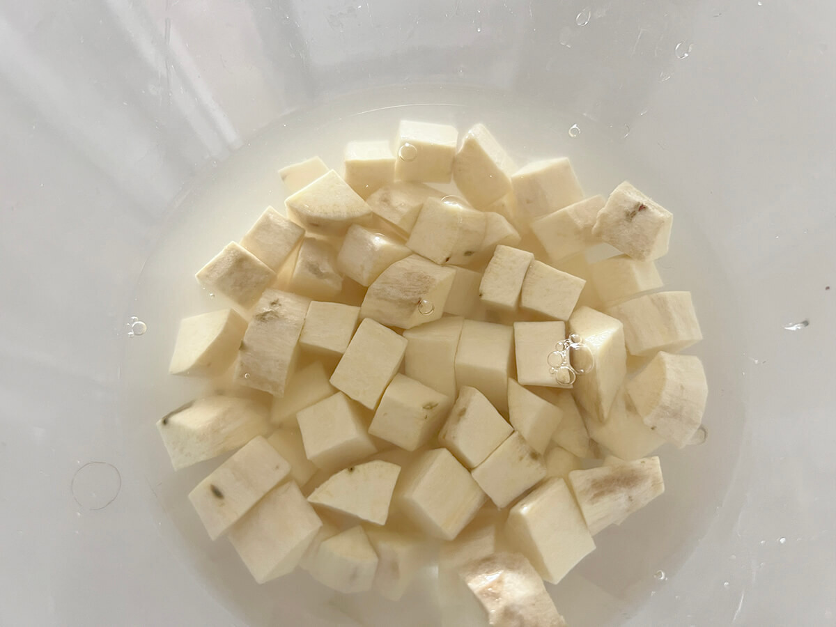 UMAMITable/女将のお家ご飯「さつまいもの蒸しパン」