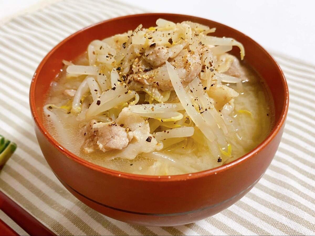 笠原将弘さん「もやし豚汁」のレシピ