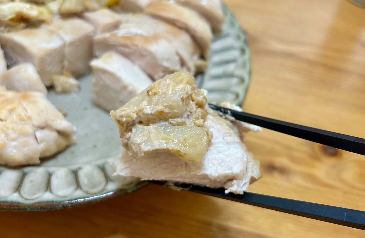 笠原将弘さん「鶏胸ソテー ポテトサラダ添え」のレシピ