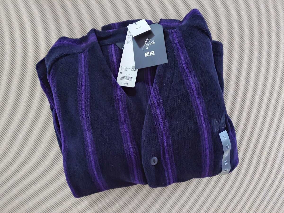 「ユニクロ冬服」カーディガン&シャツ