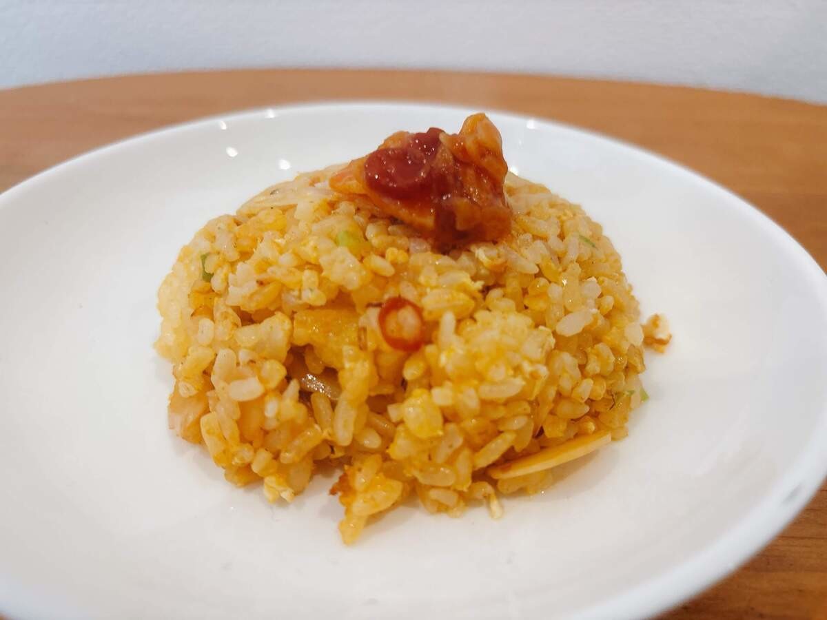 青いにんにく辣油 青唐辛子