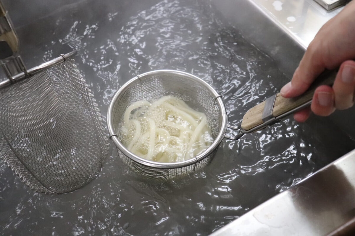 「讃岐うどん上原屋本店」