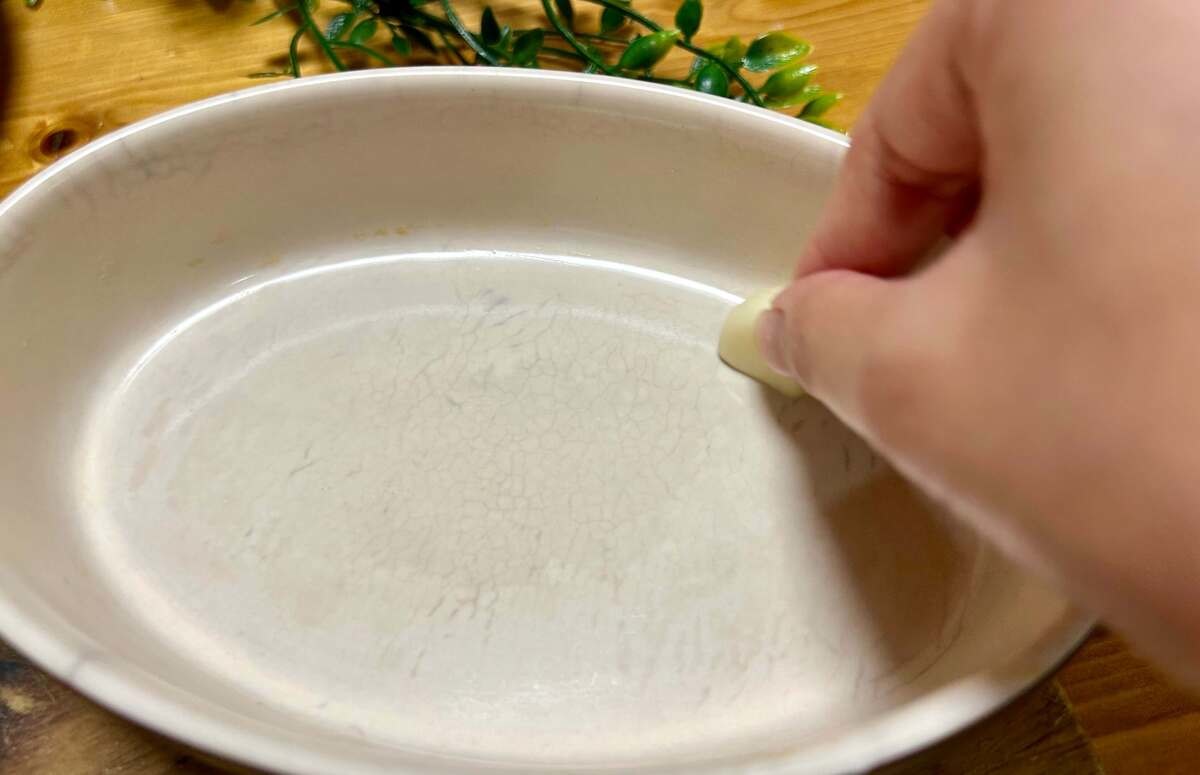 日本ハム公式「シャウとパンとたまごのパヴィーア風スープ」のレシピ