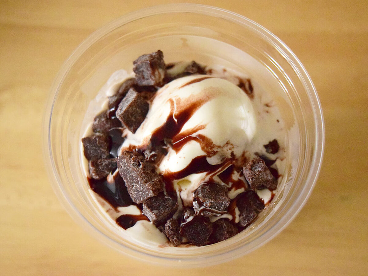 【バーガーキング】巨大ソフトクリーム3種を持ち帰り実食