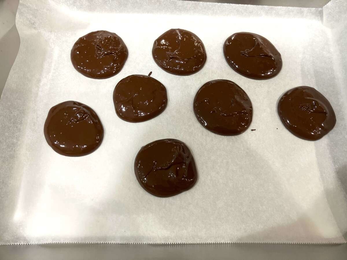池利公式「ザクザクそうめんチョコ～ドバイチョコレート スタイル～」