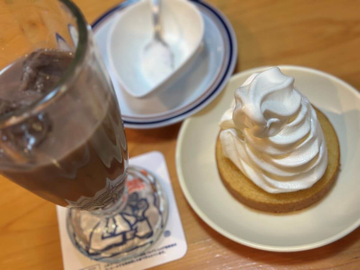 コメダの物販メニュー「コーヒーに合うバウム」