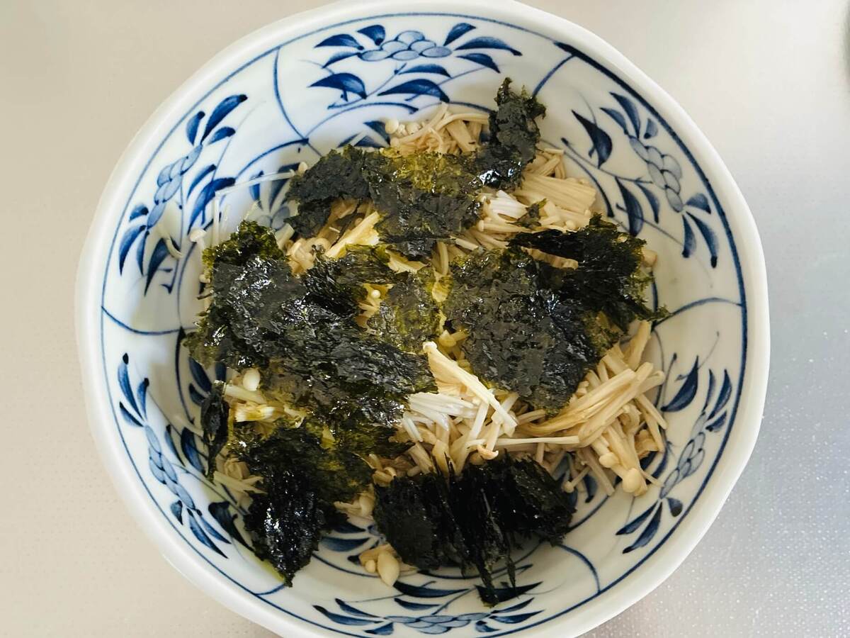 えのき茸の韓国のりあえ