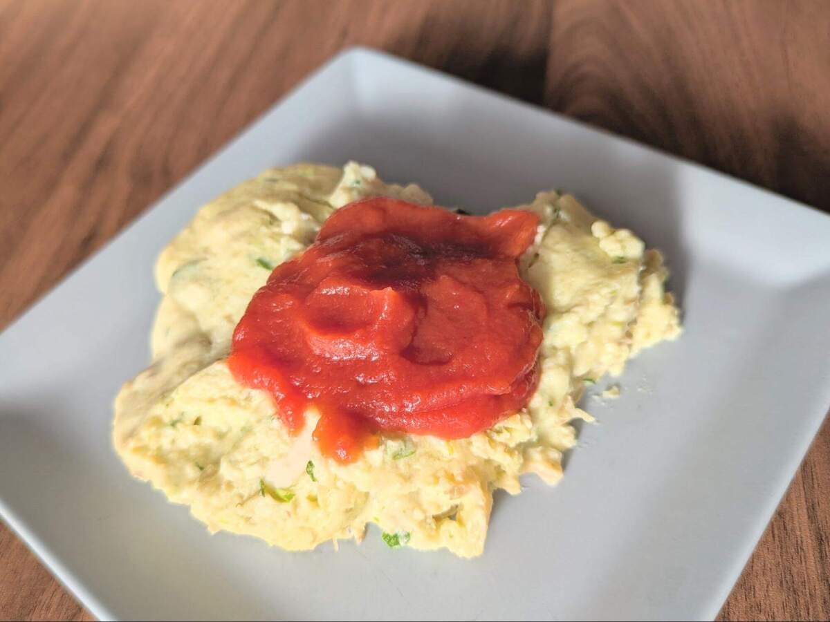 亜希さん「卵1個でふわふわ かさまし“かま玉”」のレシピ