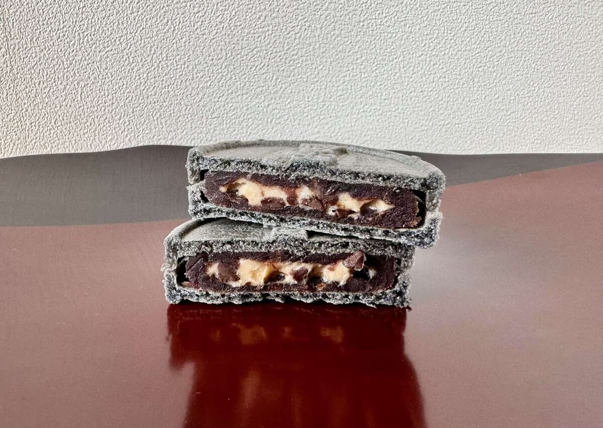進化系スイーツ「シーラカンスモナカ」
