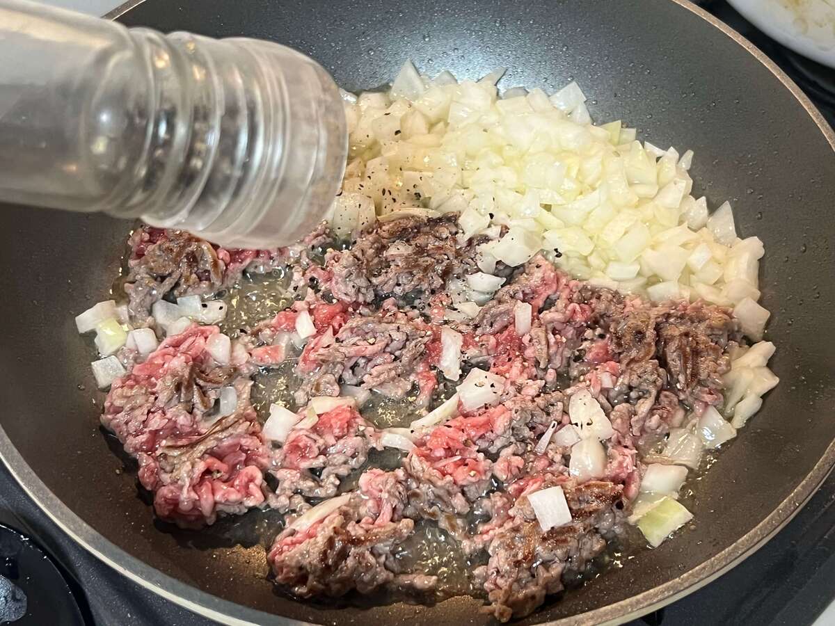 濃厚ボロネーゼ 温玉乗せ
