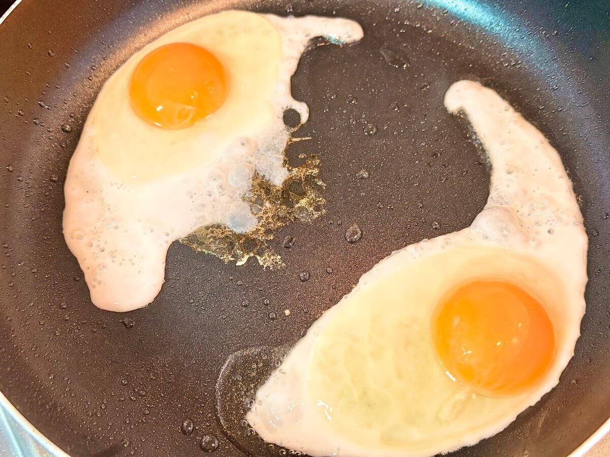 土井善晴さんのハムエッグ丼