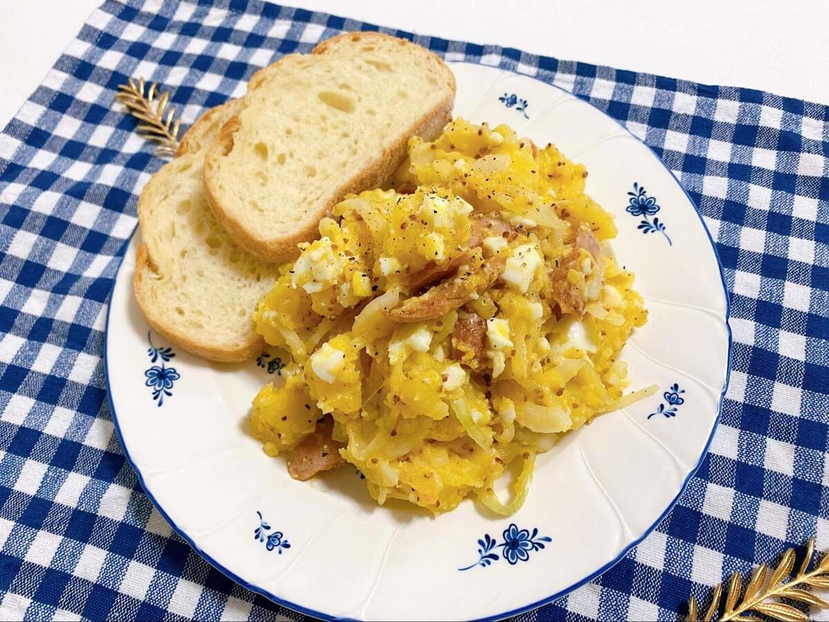 亜希さん「ヘルシー！マヨなしポテトサラダ」のレシピ