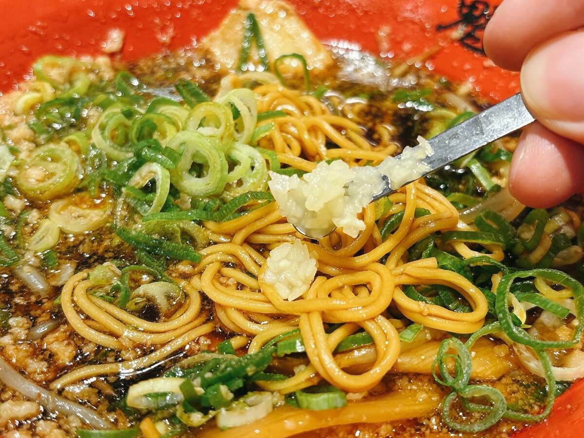 魁力屋「京都漆黒醤油ラーメン」