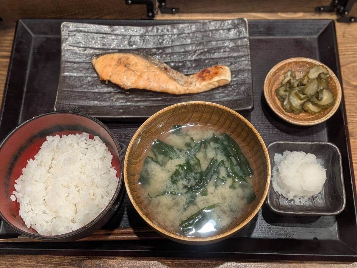「しんぱち食堂」モーニングメニューを実食