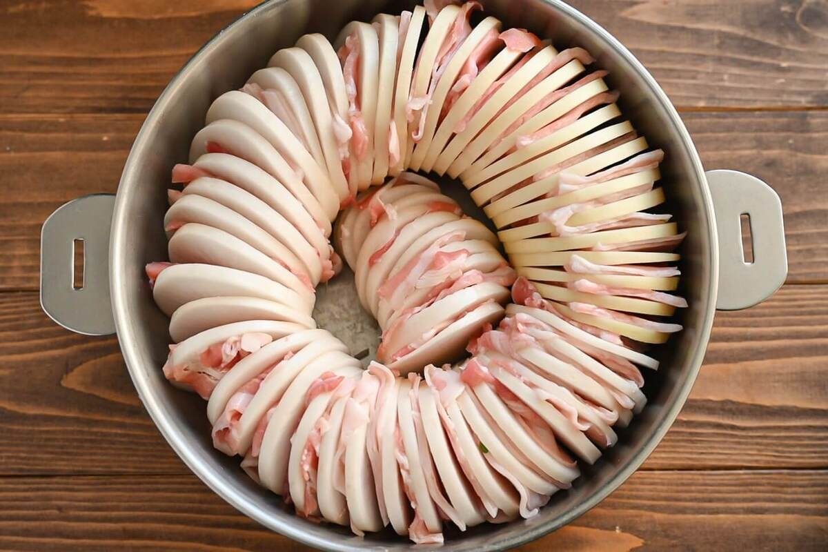 エバラ食品公式「大根ミルフィーユキムチ鍋」