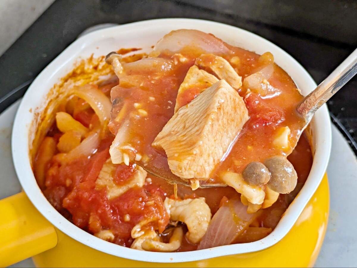 ZIP!「チキンのトマト煮の作り方」のレシピ