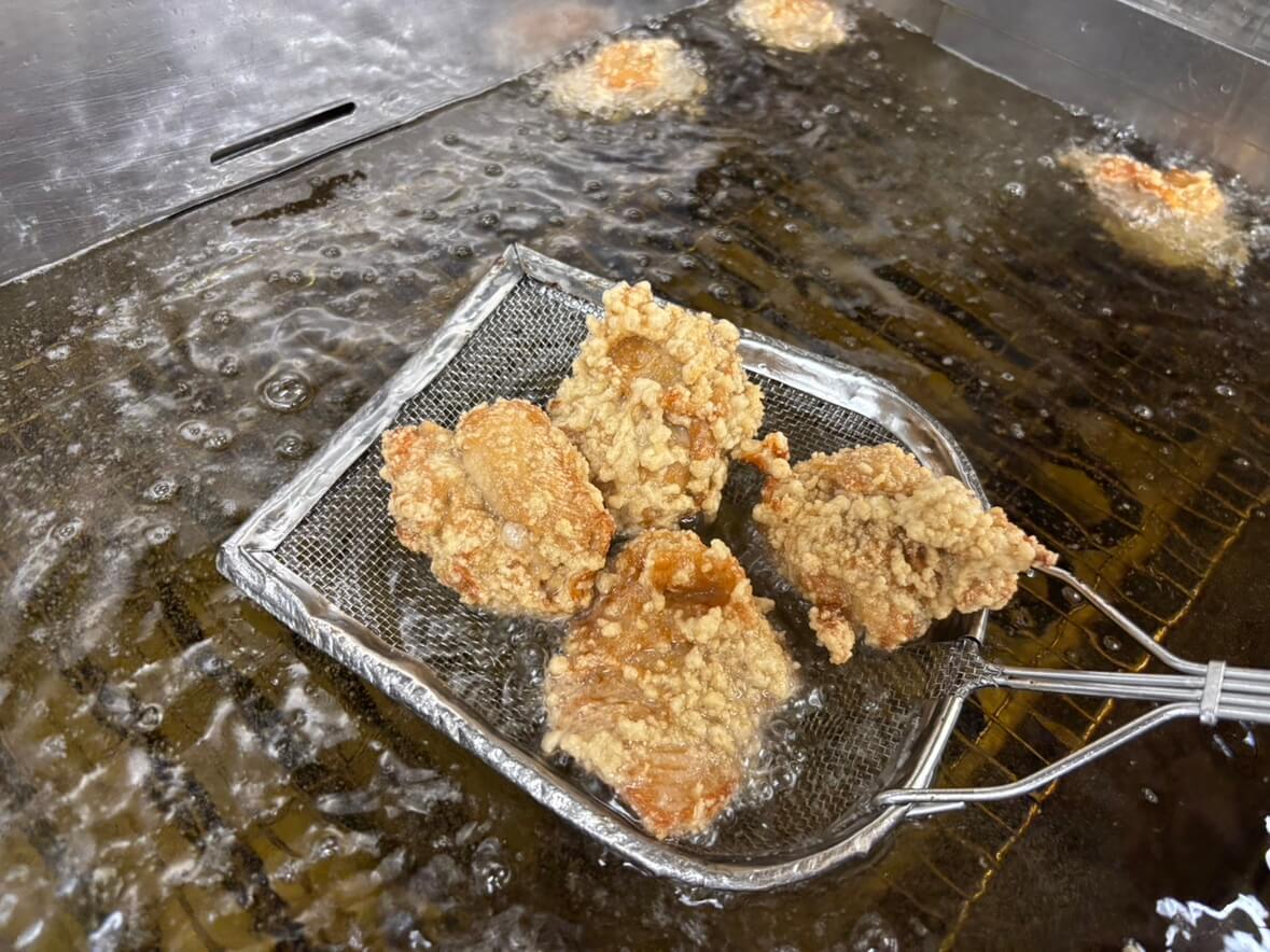 なぜ家庭の唐揚げは“べちゃっと”しやすい？
