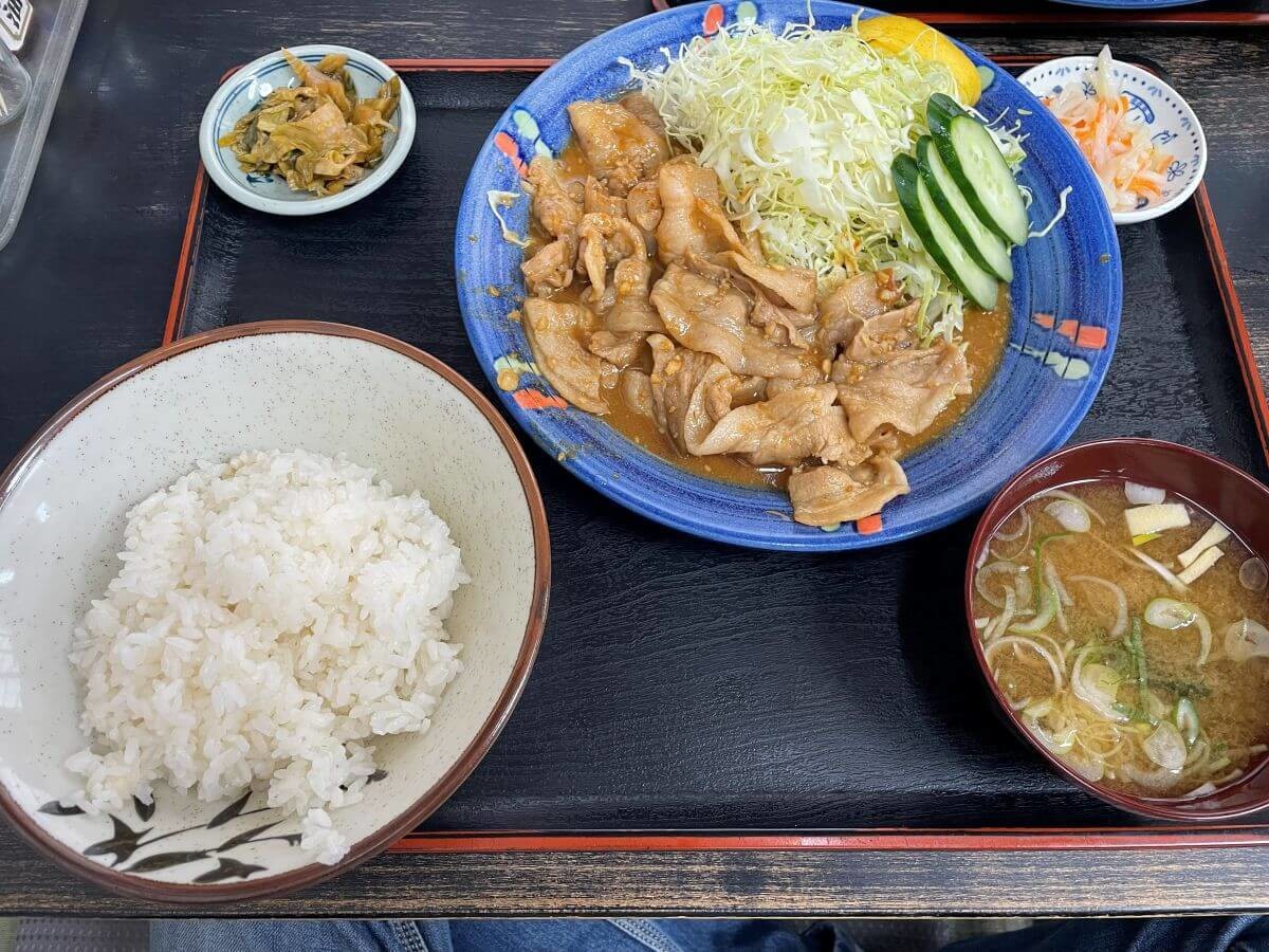 長野県須坂市「とら食堂」