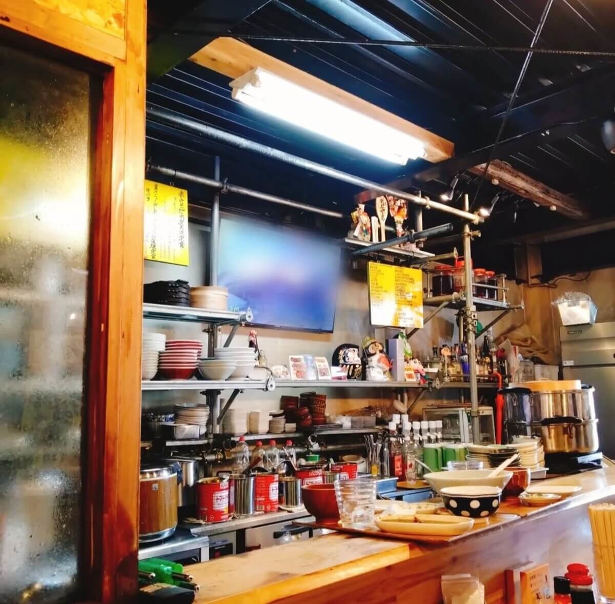 「健ちゃん食堂」（香川県高松市）