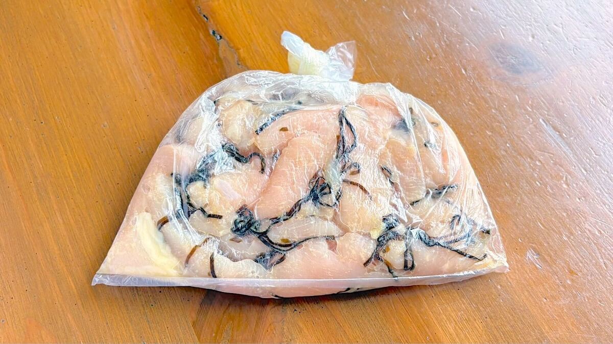 鶏むね肉の塩昆布チーズ焼き