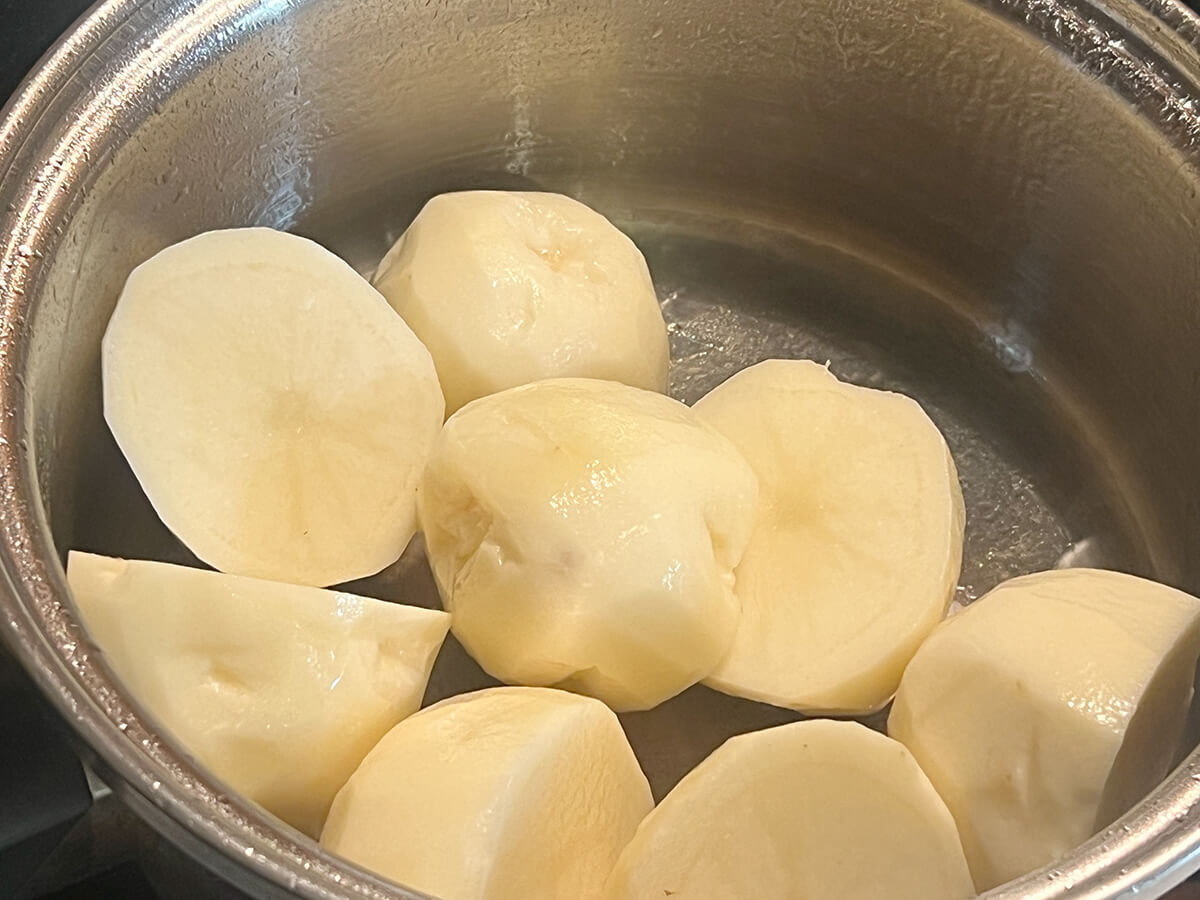 UMAMITable /女将のおうちご飯さん「女将の肉じゃが」