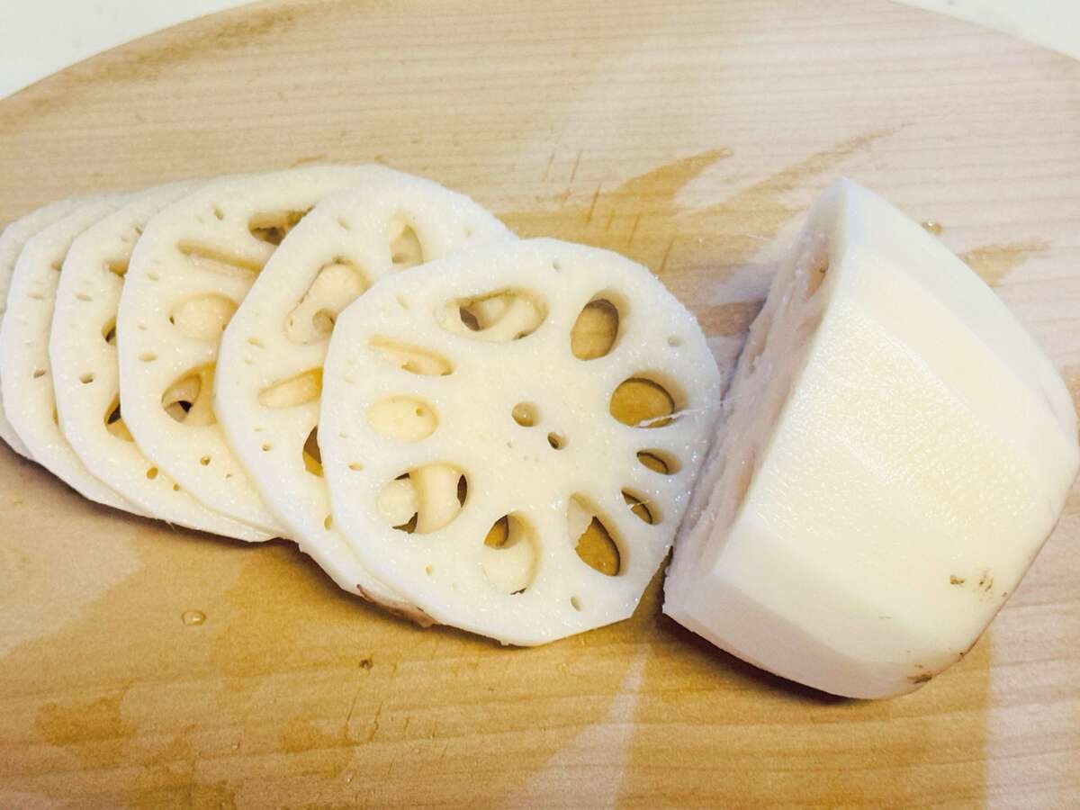 山本ゆりさん考案『やみつき甘辛マヨ蓮根』