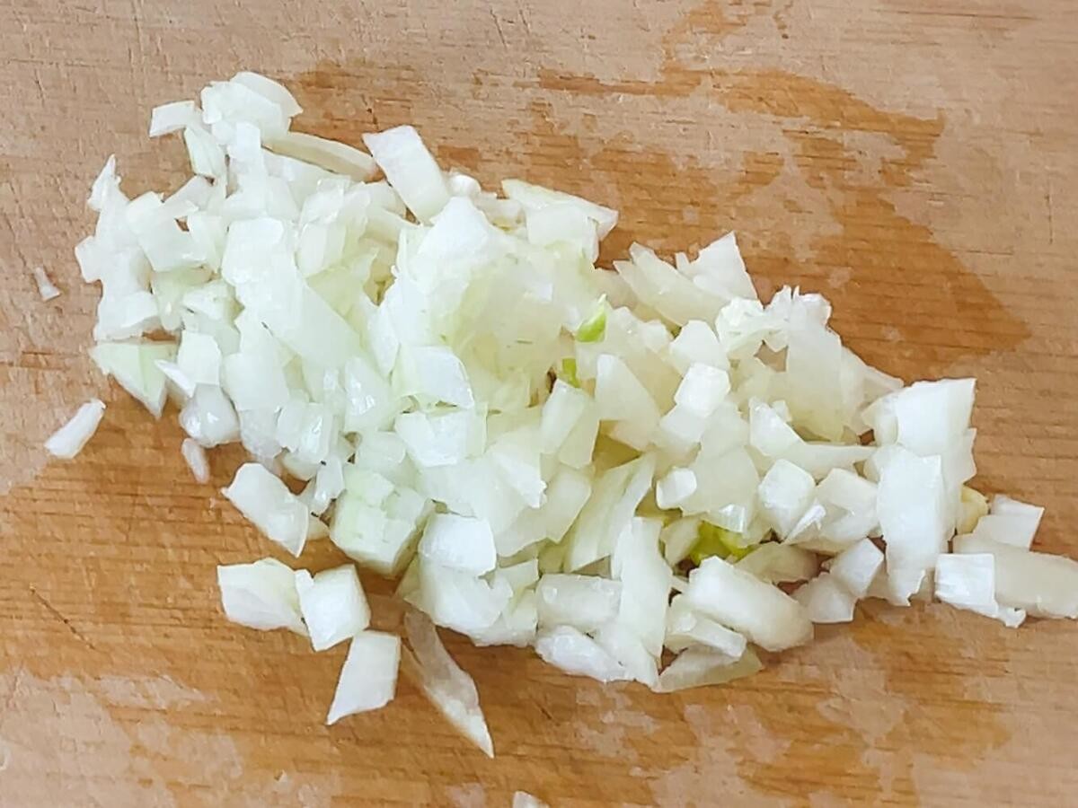 ハンバーグに氷(クラッシュアイス)を入れて焼くレシピ