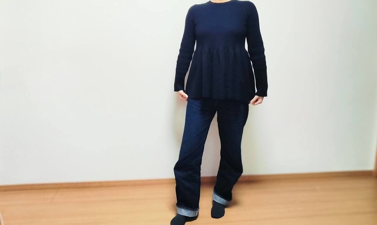 GU新作「ペプラムニットプルオーバーQ」