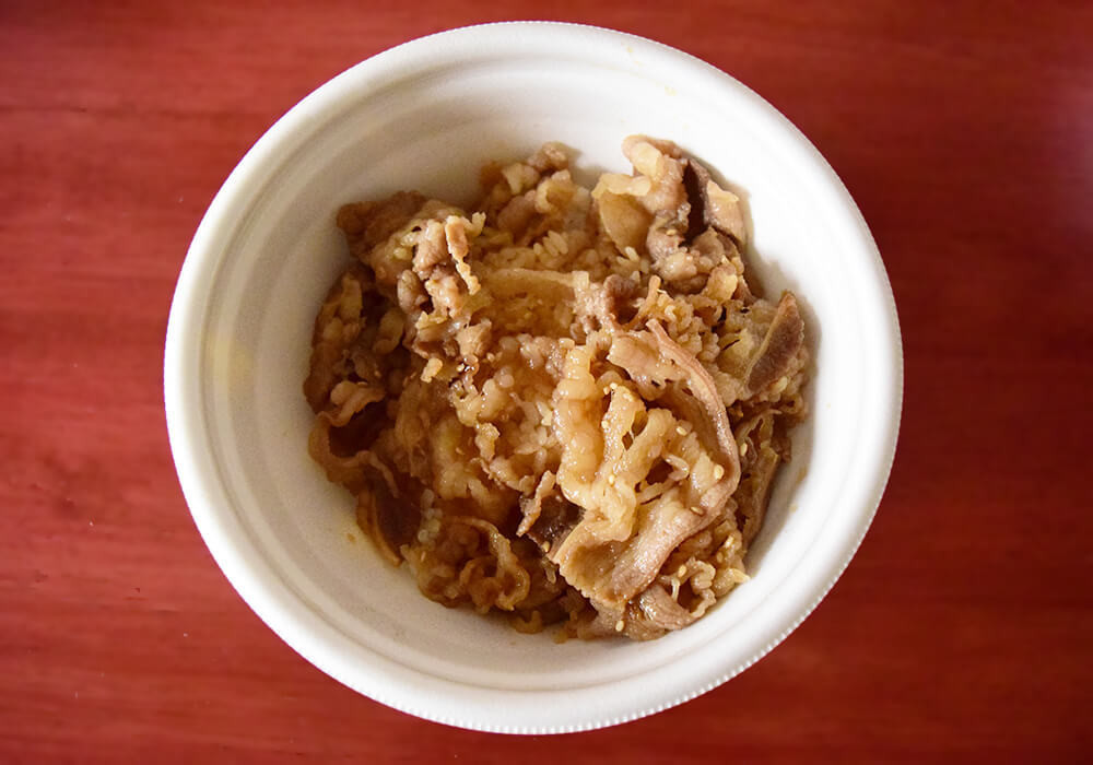 吉野家・すき家・松屋の「牛カルビ丼」食べ比べ