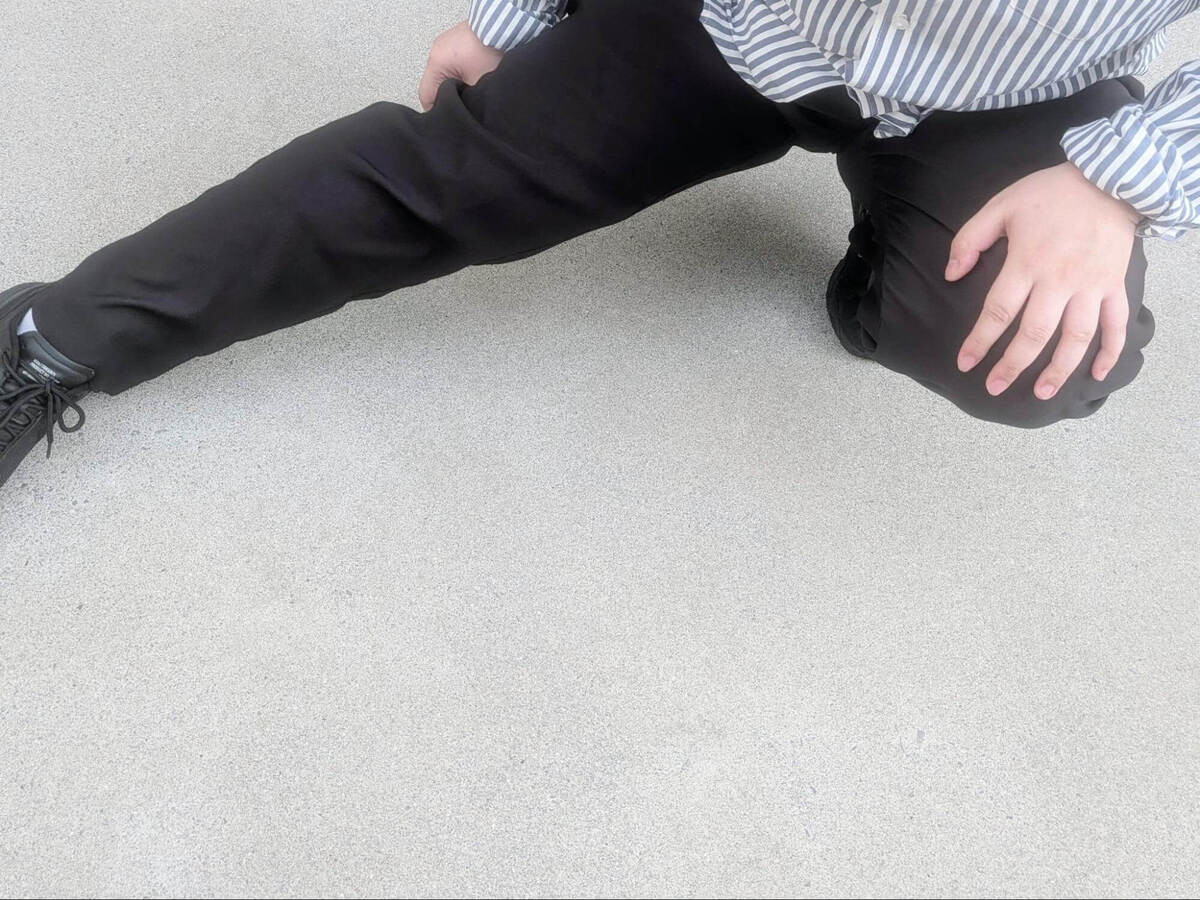 NOBIRUNOストレッチパンツ
