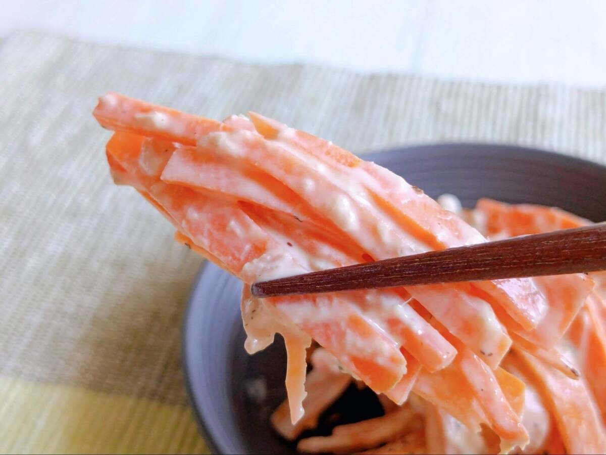 まいのごはん。さん「にんじんとツナのマヨサラダ」