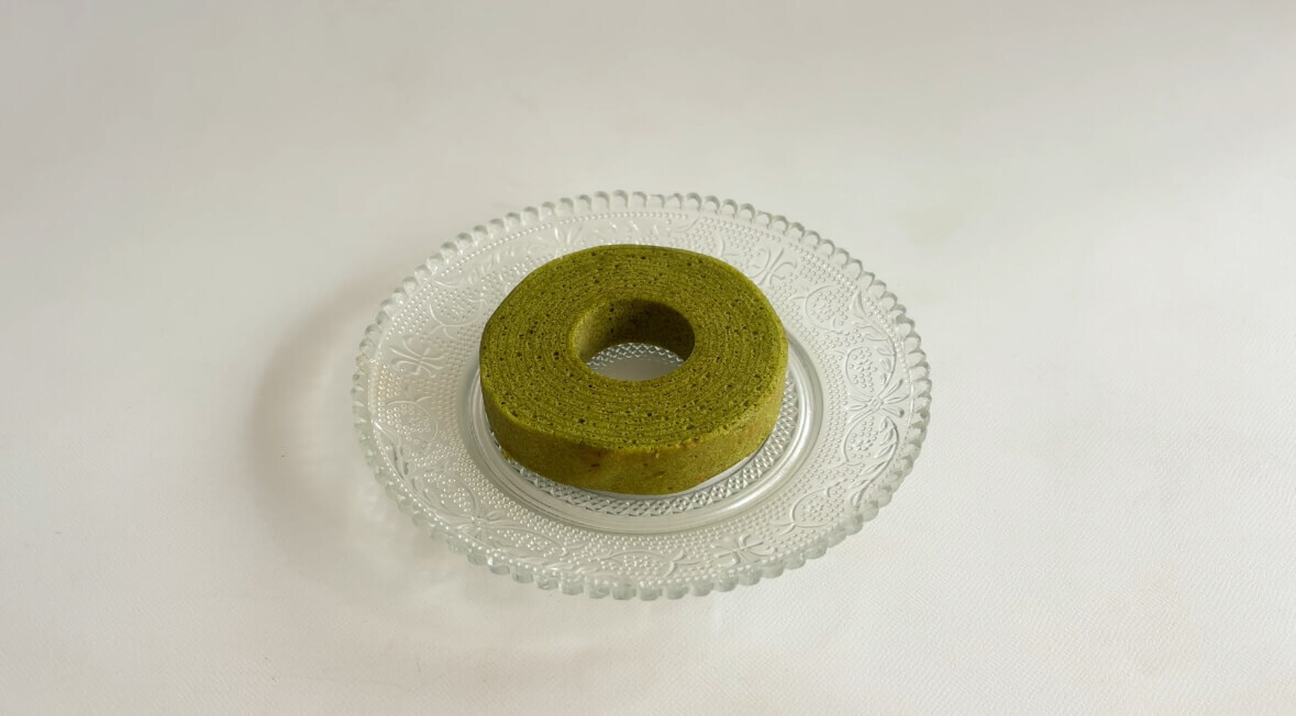 シャトレーゼ「バウムクーヘンすこやかの樹 宇治抹茶」