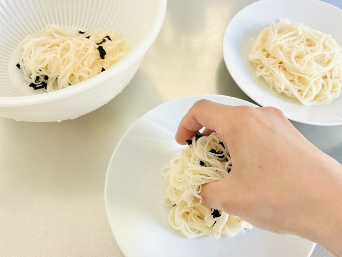 ソーメン二郎さん直伝「くっつくそうめんを解決する」裏ワザ