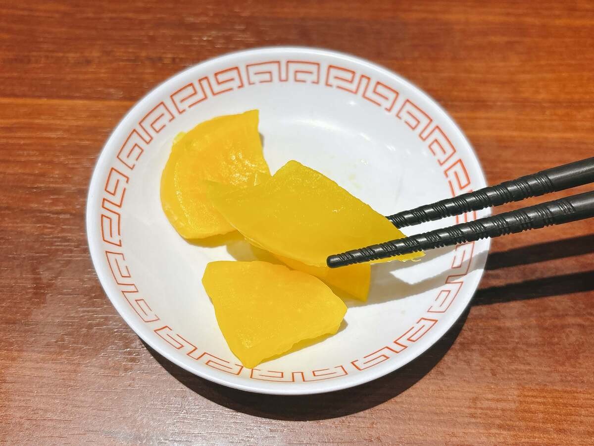 魁力屋「にんにく背脂醤油ラーメン」