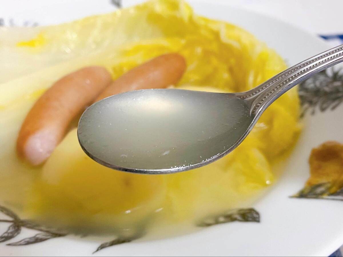 長谷川あかりさん「白菜とウインナーの昆布バターポトフ」