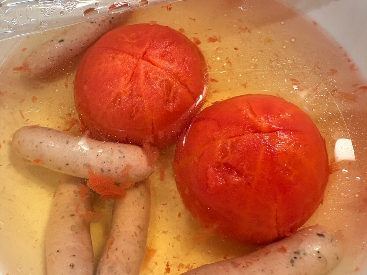 丸ごとトマトの冷たいおでん