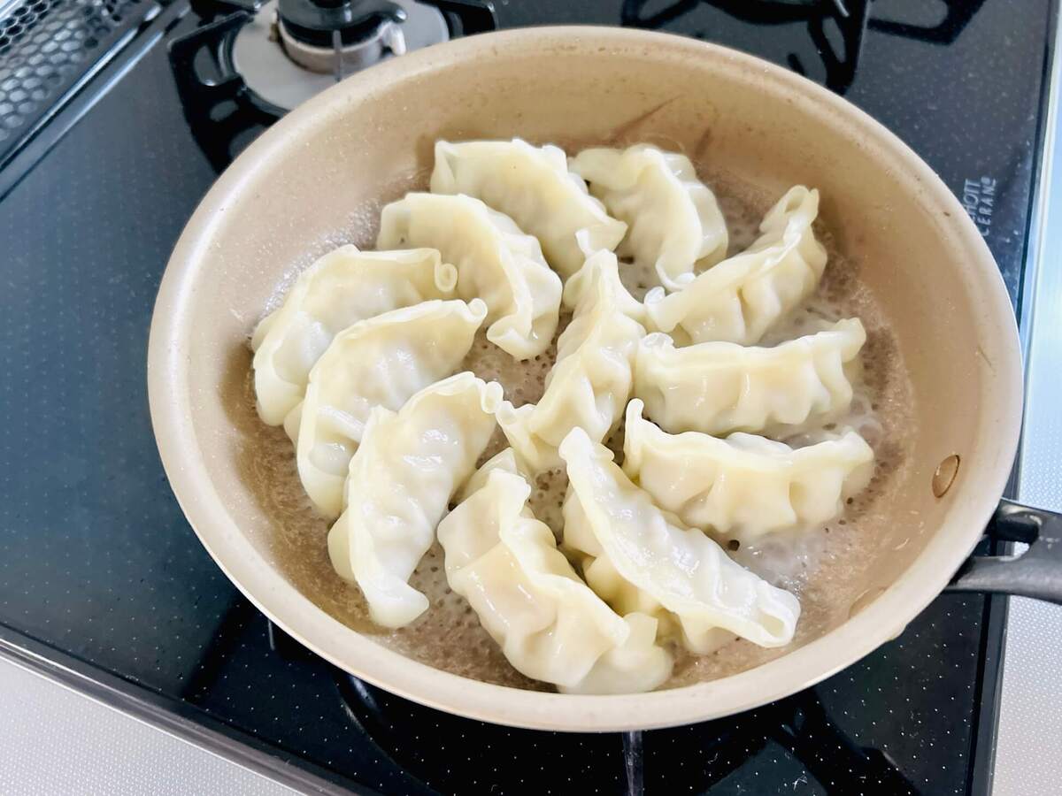 「香味ねぎソースがけギョーザ」