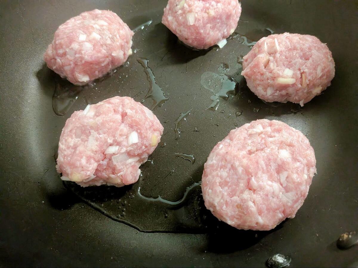 河野雅子さん「肉だんごの中国風煮物」