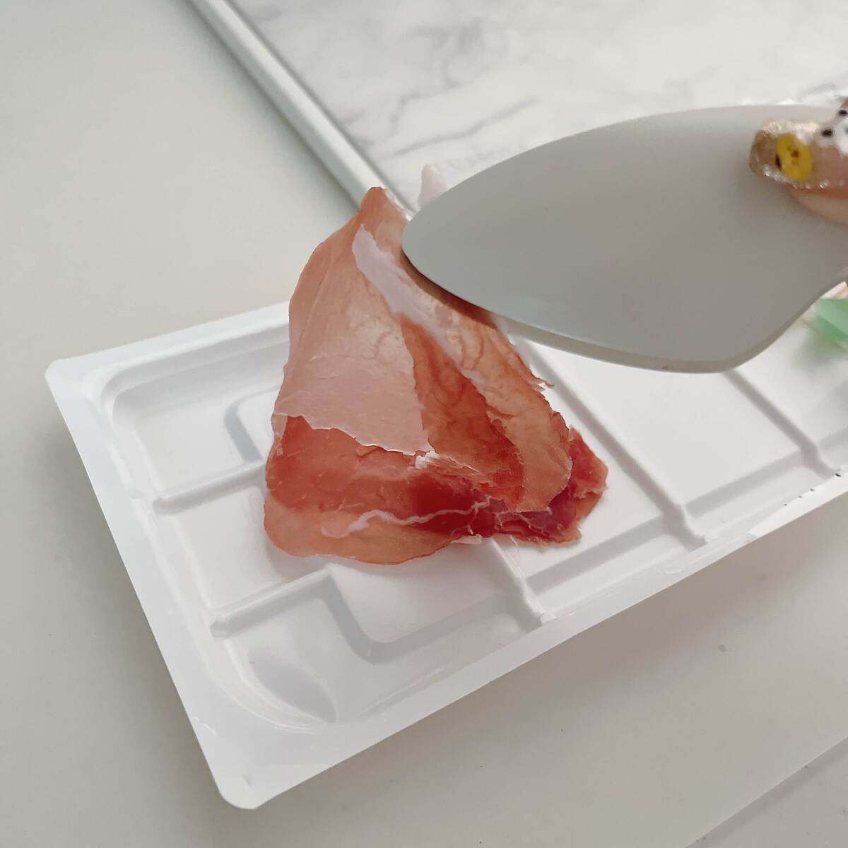 スタッキングできる「PPバット」