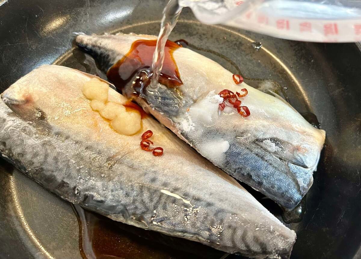 サバのオイスター照り焼き
