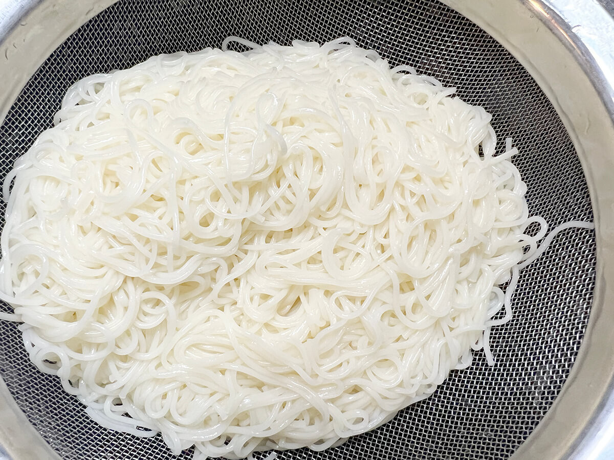 凍りトマトのぶっかけそうめん